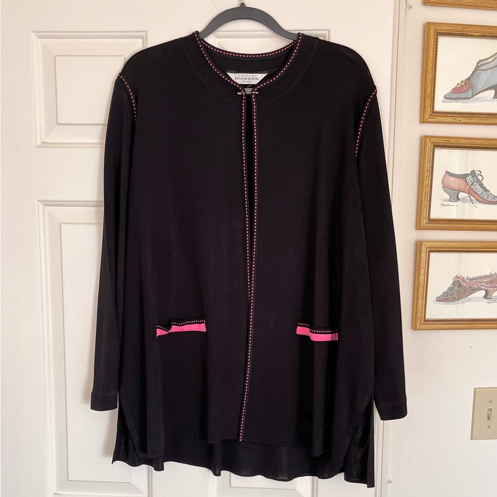 Exclusively Misook Cardigan Size XL, Black with Pink Stitch